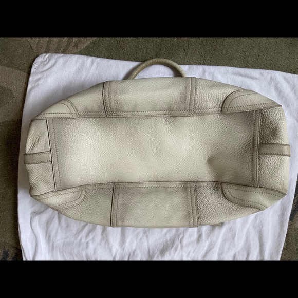 Prada Cervo Bianco Soft Deerskin Should Bag - Picture 3 of 8